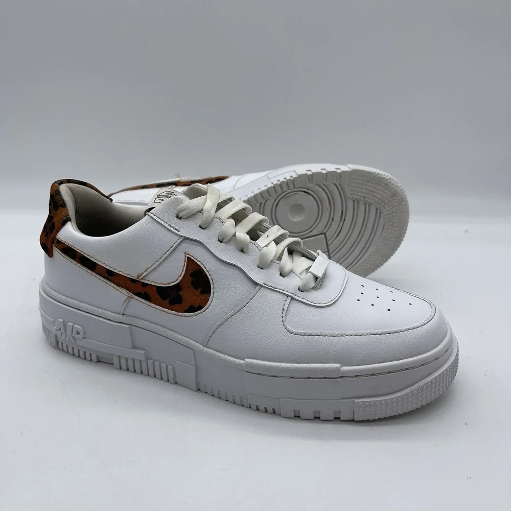 Nike geometric update 100